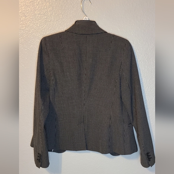 Black jacket by Banana Republic - Picture 5 of 10